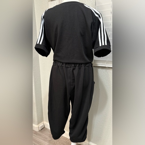 Black Tracksuit with White Stripes - Picture 4 of 8
